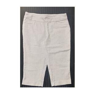 Croft & Barrow Women’s Pull-On Capris Size 38W Blue White Stripe Stretch 21”